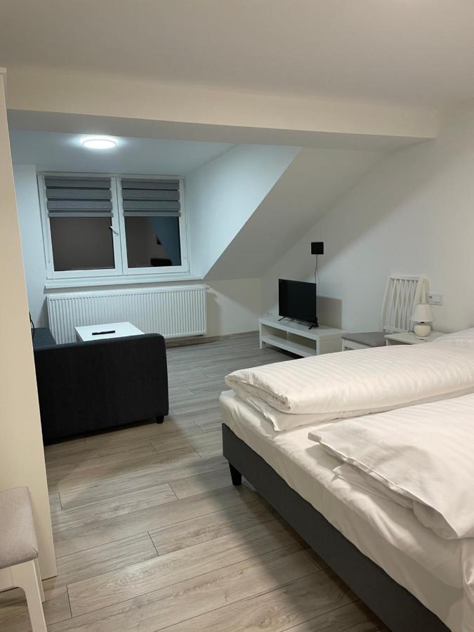 Apartament Cheb Luaran gambar
